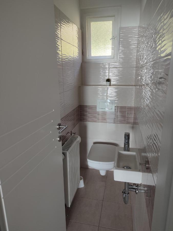 טיהאני Dorka Villa מראה חיצוני תמונה