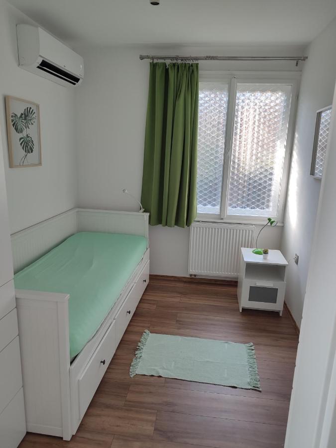 טיהאני Dorka Villa מראה חיצוני תמונה